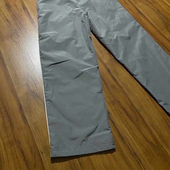 Boy’s Athletec Retro Classic Polyester Track Pants Grey/White Size Large (10/12) - Picture 5 of 9